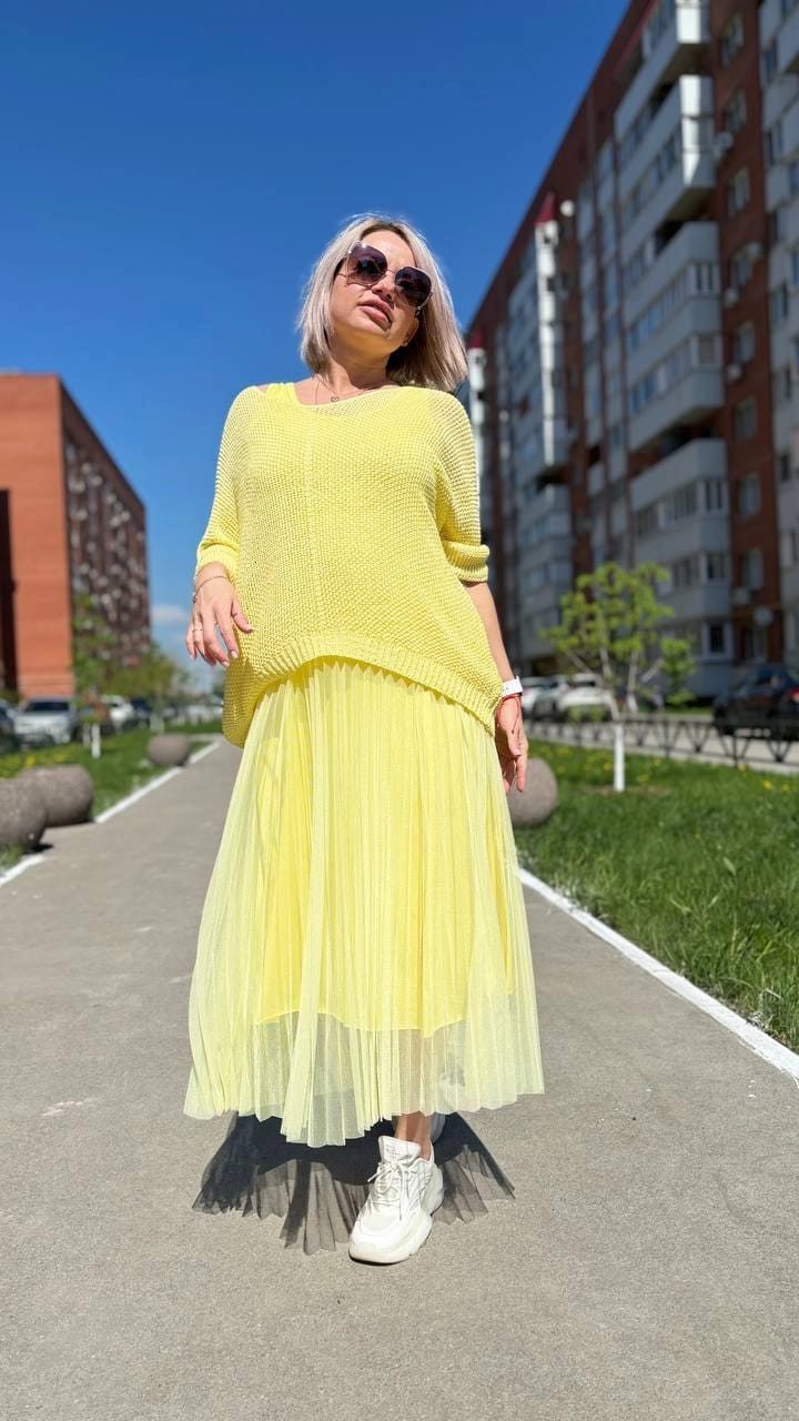 Yellow Italian chiffon dress - Image 3