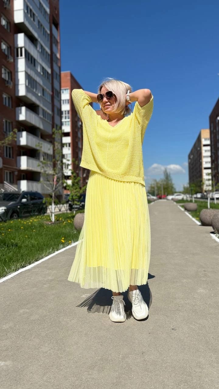 Yellow Italian chiffon dress - Image 4