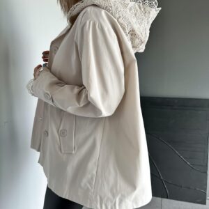 Hooded jacket Beige