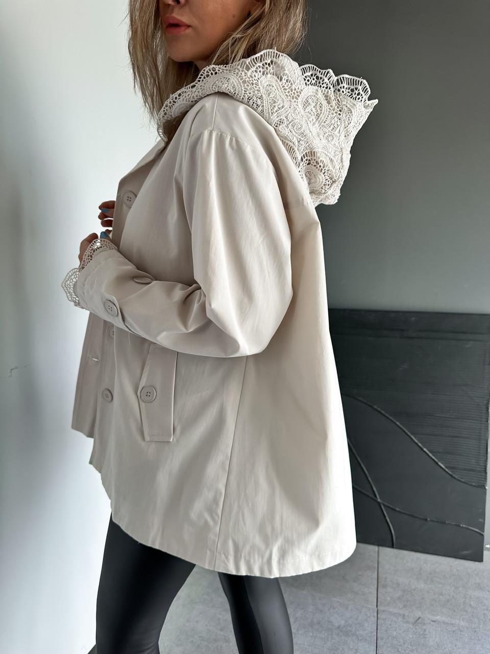 Hooded jacket Beige