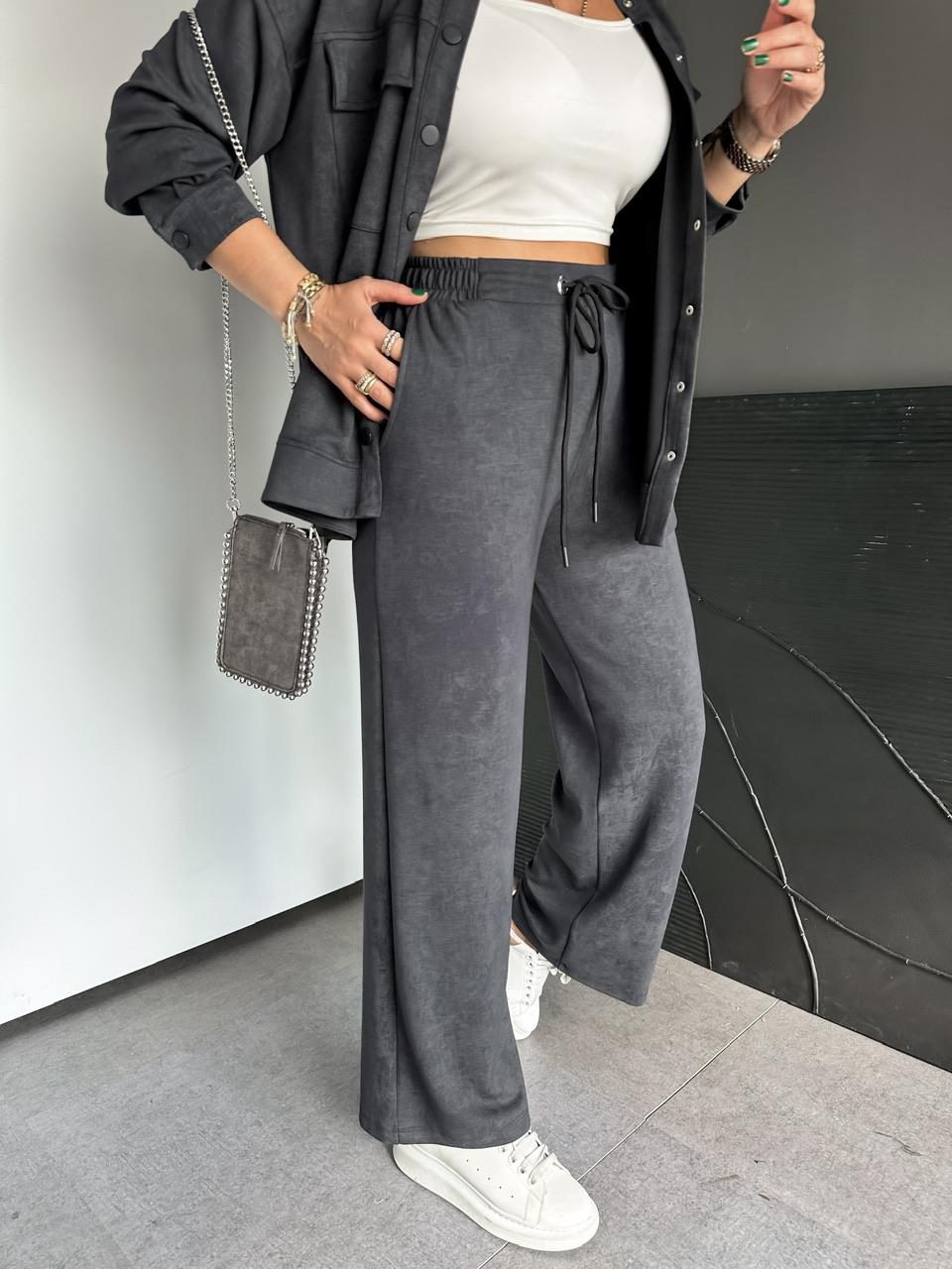 Gray suede suit - Image 5