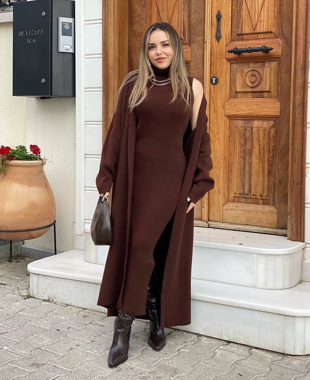 Brown two-piece dress - Image 3