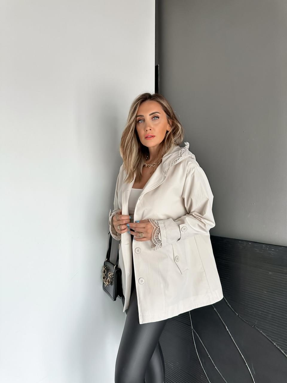 Hooded jacket Beige - Image 6